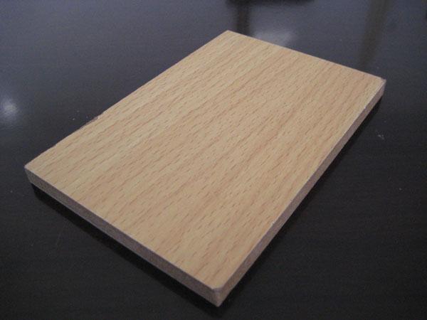 中密度纤维板,中纤板,三氨纸饰面中密度纤维板  产品规格:1220*2440*2